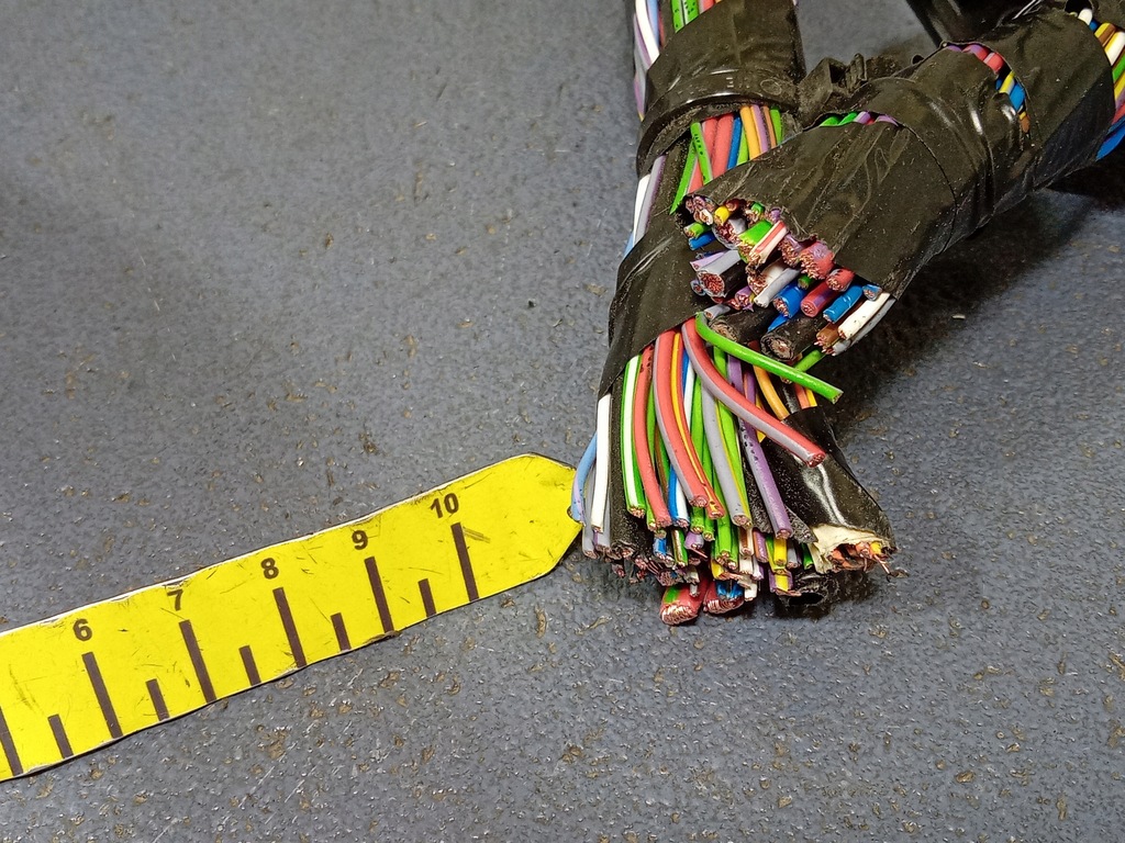 фото №10, Insignia b 2.0 cdti жгут двигателя салона перед