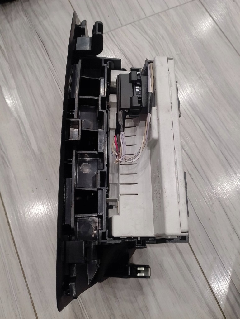 фото №3, Дисплей годинник renault laguna ii 8200290542