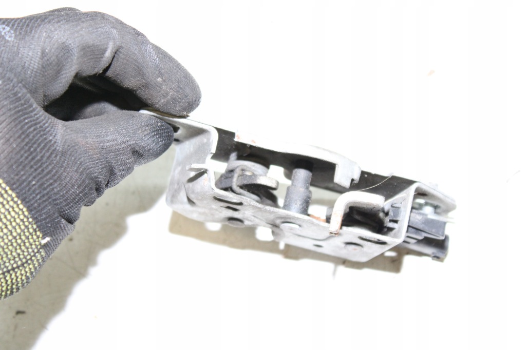 Замок датчик капота правый  1480861 mini cooper one r50 r53 европа Цена