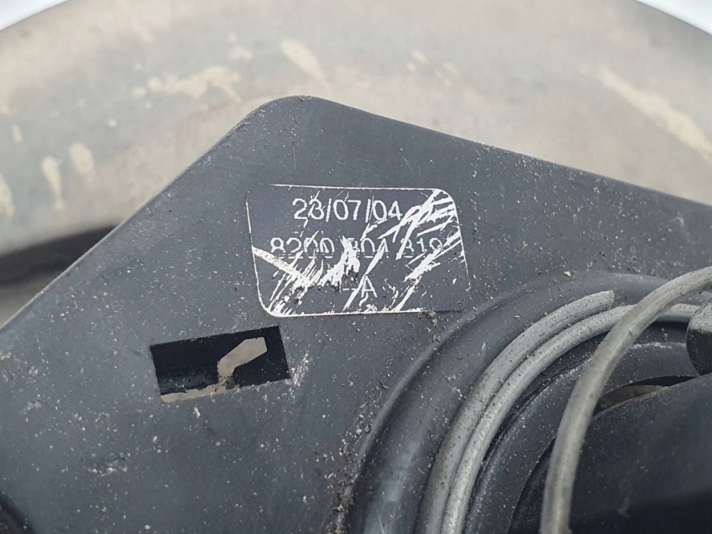 Подъемник колеса запасного 8200304319 renault modus Оригинал