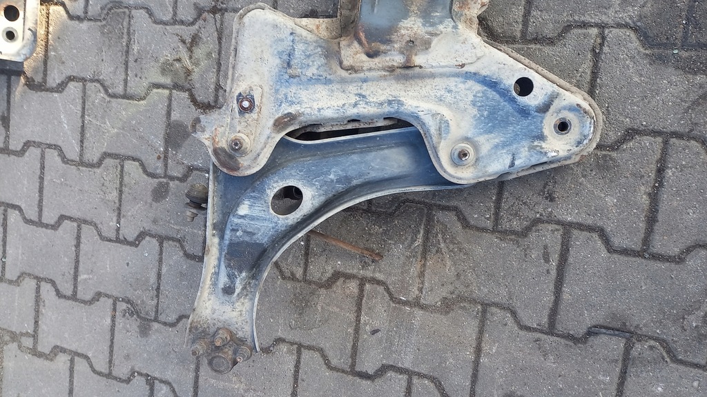 фото №7, Подрамник citroen c3 02r hb