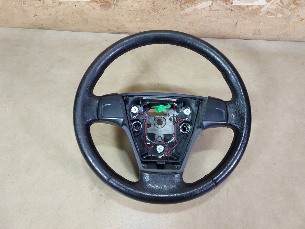 фото №8, Volvo v50 повітропровід шкіра