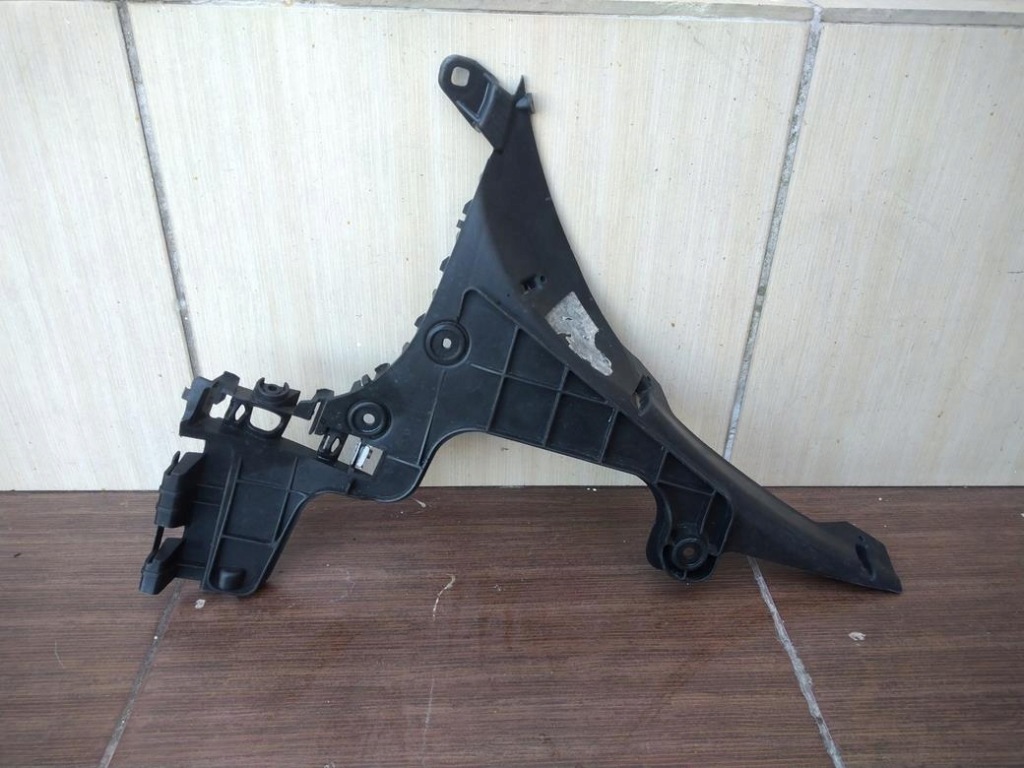 Купить Направляющая бампера левый задний  audi a3 cabrio 08-13