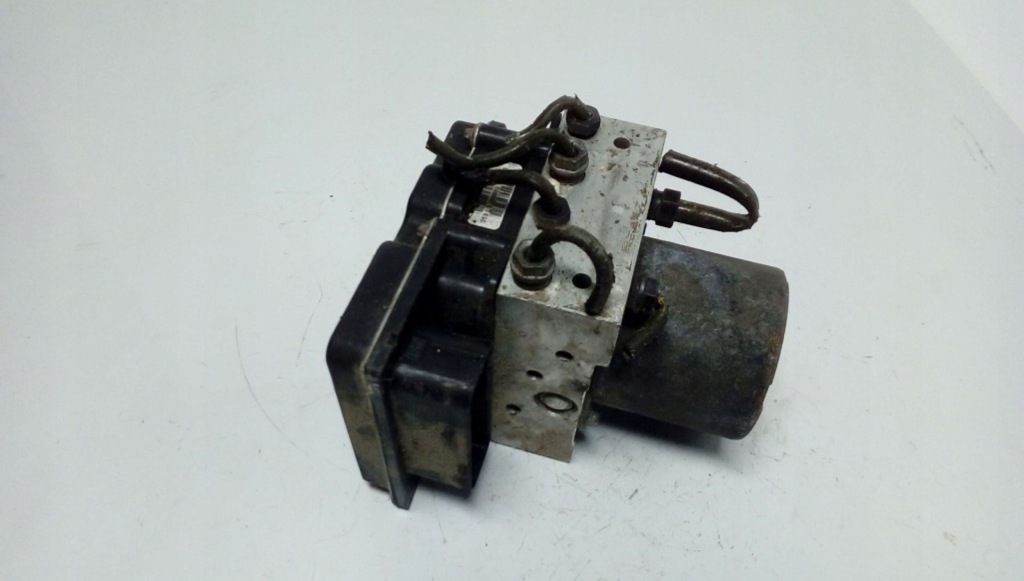 Купити Насос abs bmw 5 e60 e61 34516758743