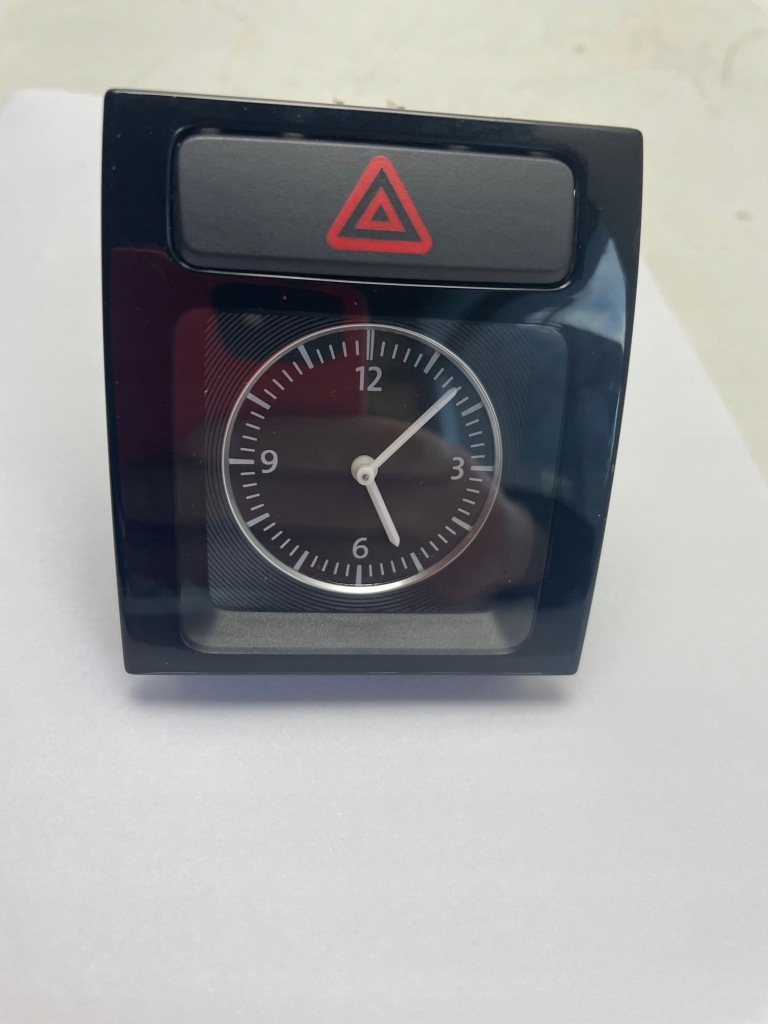 фото №1, Vw passat b7 b8 usa годинник