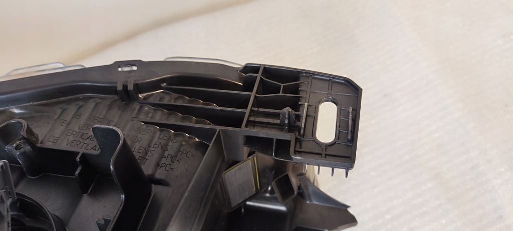 фото №10, Передня права лампа лампа права перед ford mustang mach e