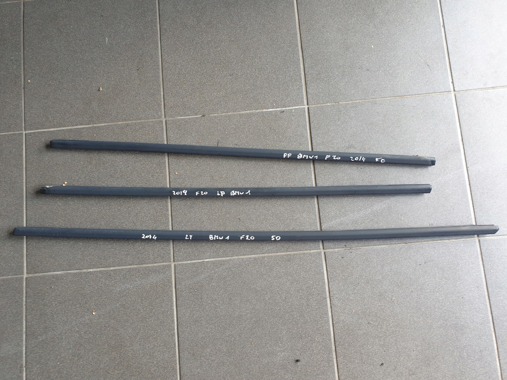 фото №1, Молдинг ущільнювач двері bmw 1 f20 2011- 5d