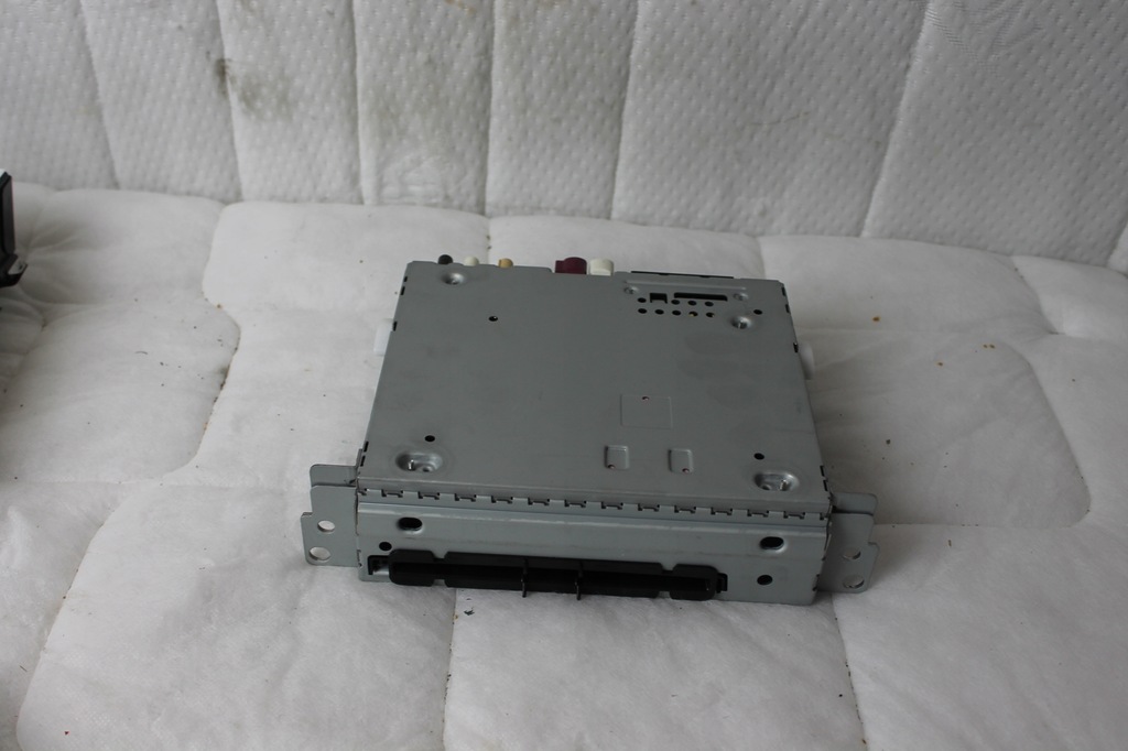 фото №1, Считыватель радио navi навигация cd bmw f20 f30 9272367