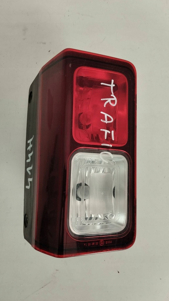 фото №1, Лампа лампа ліва задня задня w бампер renault trafic iii opel vivaro b