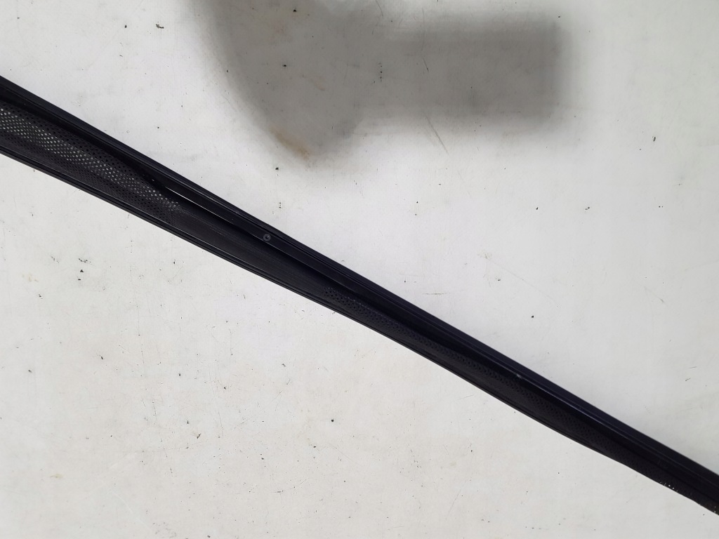 Mercedes w212 дефлектор ветра ветрозащитный экран накладка ветровик сетка люк Недорого