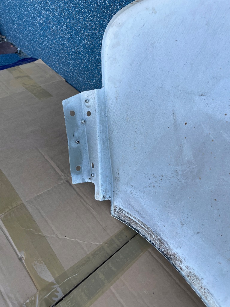 Купить Trafic vivaro 14- 1.6 dci крыло  передний правый