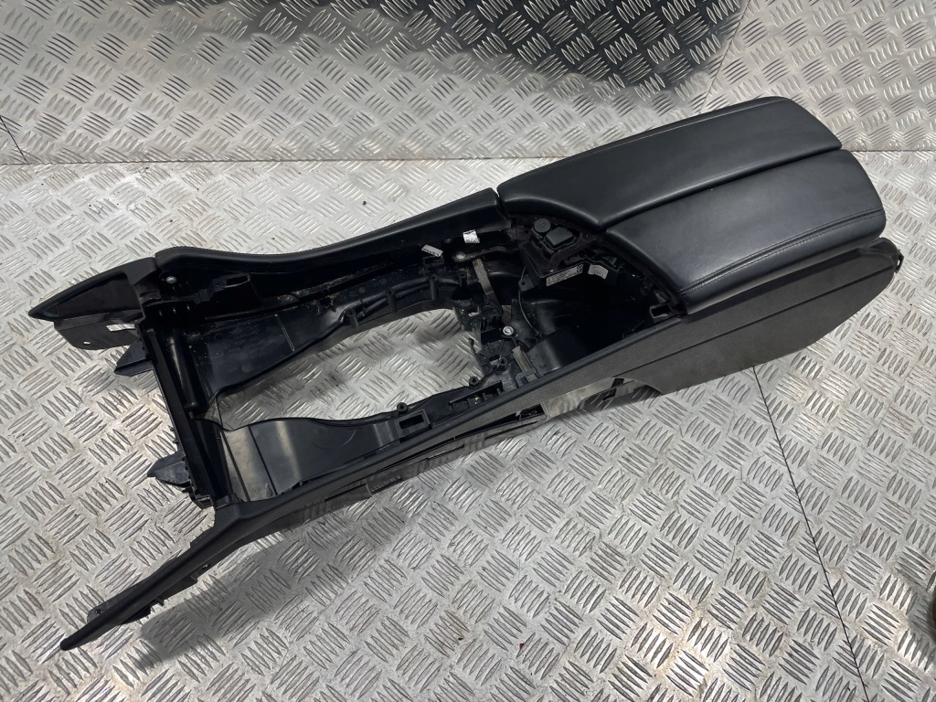 Bmw f10 f11 тунель середній 9206673 Ціна