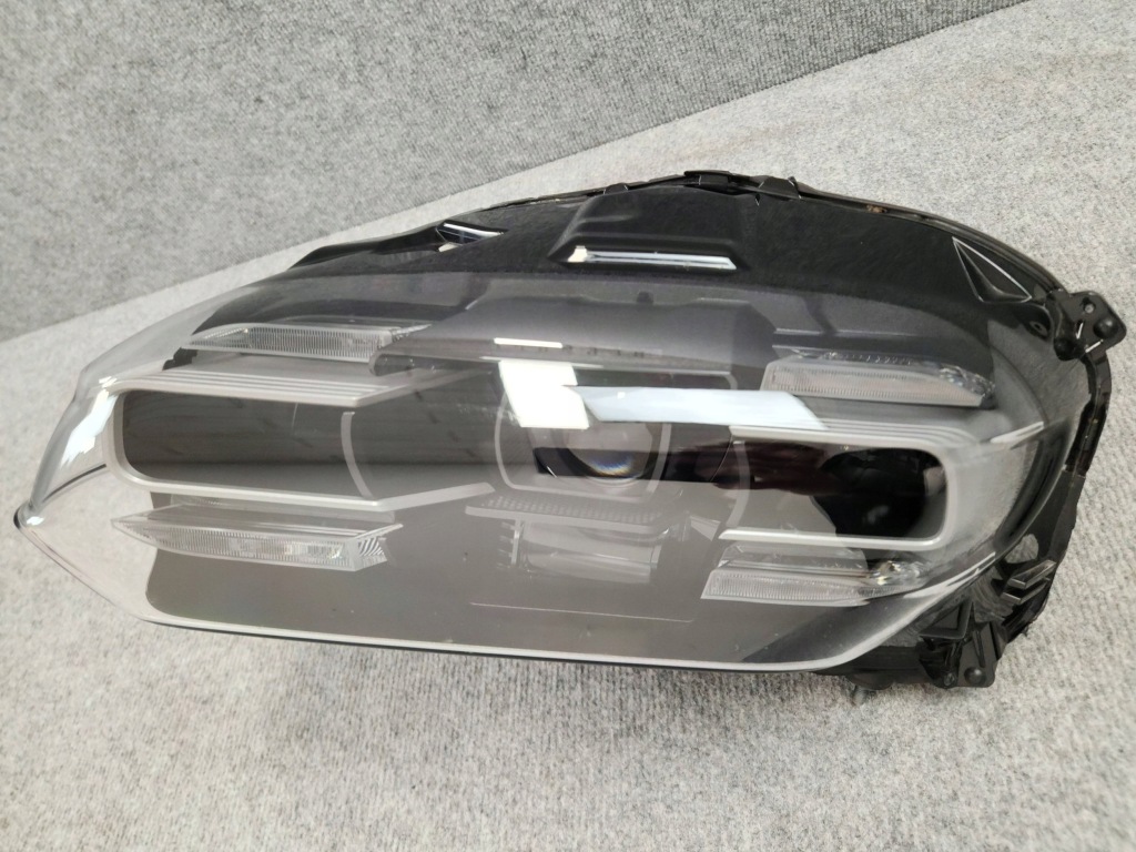 фото №1, Фара лампа передняя перед левая - porsche taycan 9j1 full led 19-24