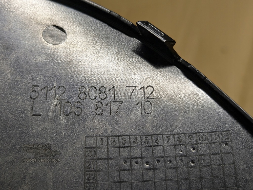 фото №11, Bmw 4 g26 8081712 накладка карбон бампера правый задняя