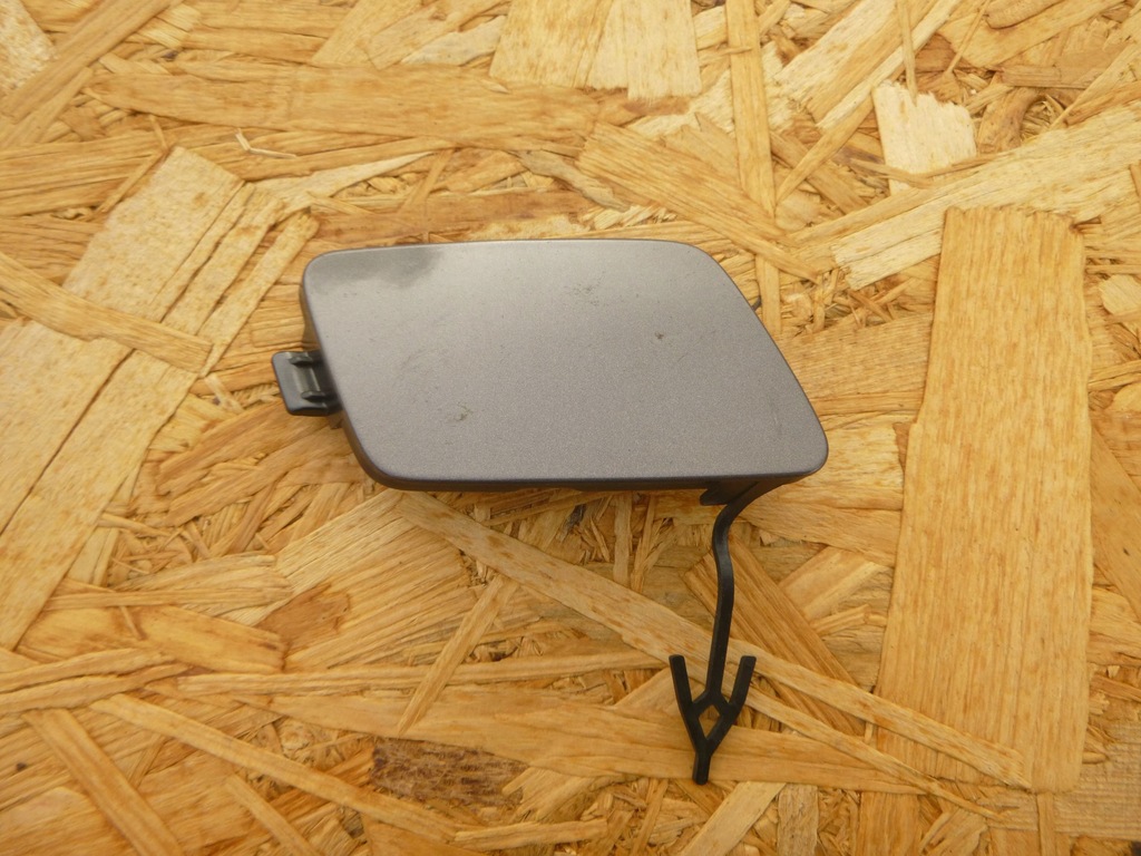 фото №1, Audi a6 c8 18- заглушка фаркоп hak бампер перед 4k0807241