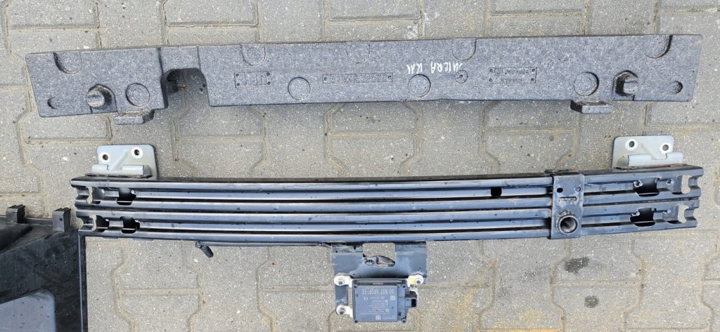 фото №12, Nissan micra k14 капот бампер лампа балка воздуховод воздуха комплект