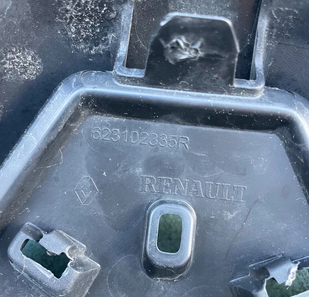 фото №7, Решётка радиатора решётка радиатора renault captur i przed liftem 623102335r