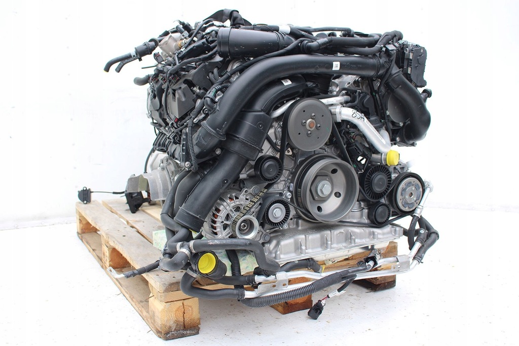 фото №13, Audi a4 a5 q5 двигатель 3.0 tfsi cwg бензин пробег 22 km километров cwgd a4