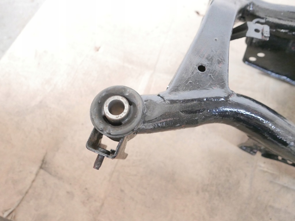 фото №6, Подрамник подрамник балка задняя nissan x-trail i t30 4x4 00-03