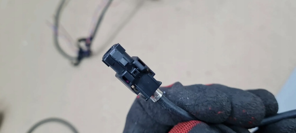 фото №10, S3 8y a3 шланг кабель дисплея экрана vw audi 4e0035750