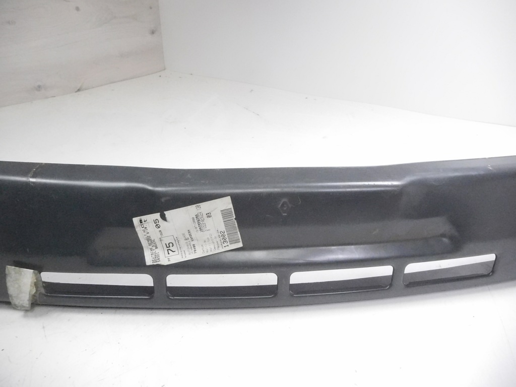 Накладка бампера reanult оригінальний номер 1003956285 Київ