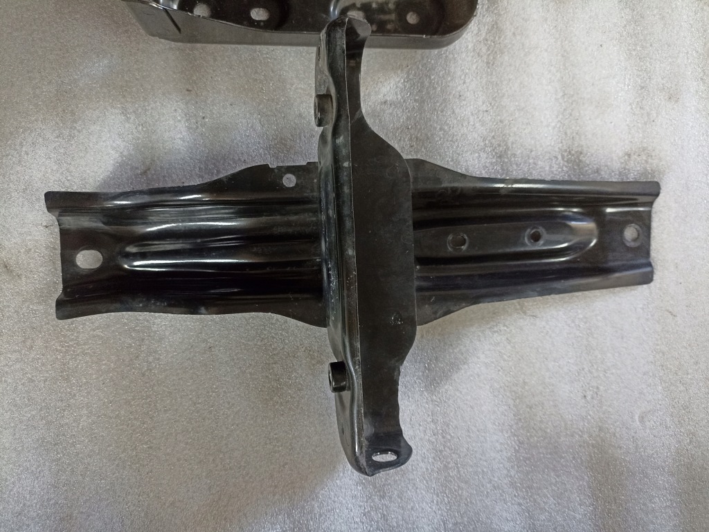 фото №6, Основа акумулятор кронштейн кронштейн mercedes w117 cla w176 w246