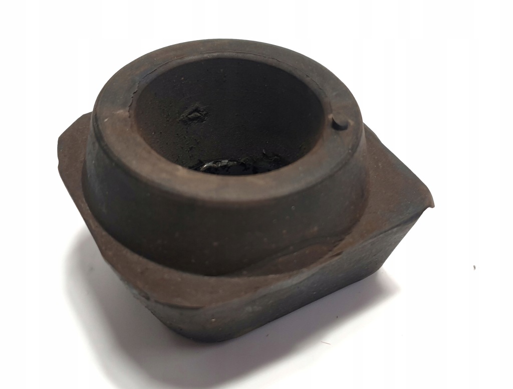 фото №1, Втулка подушка подвеска кабины star 64124002