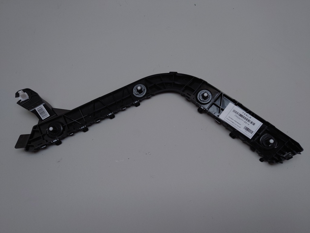 Купить Направляющая кронштейн бампера правый задняя 1494037-00-a tesla model y 22r