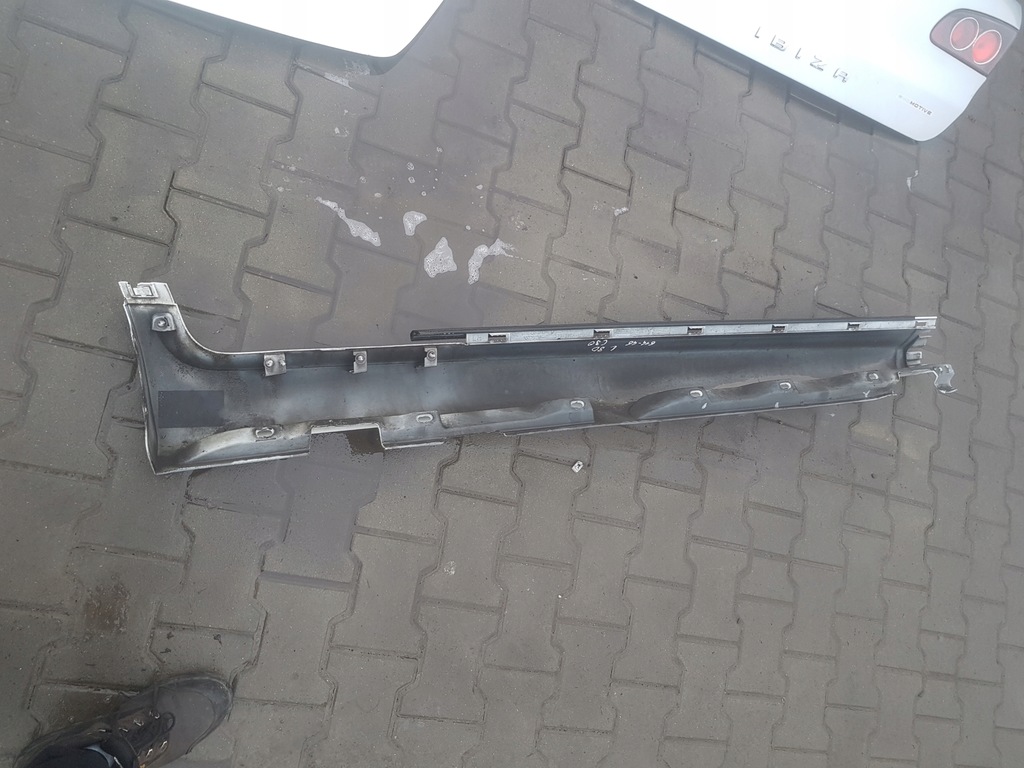 фото №5, Volvo c30 lift 10-12 r-design молдинг поріг ліва