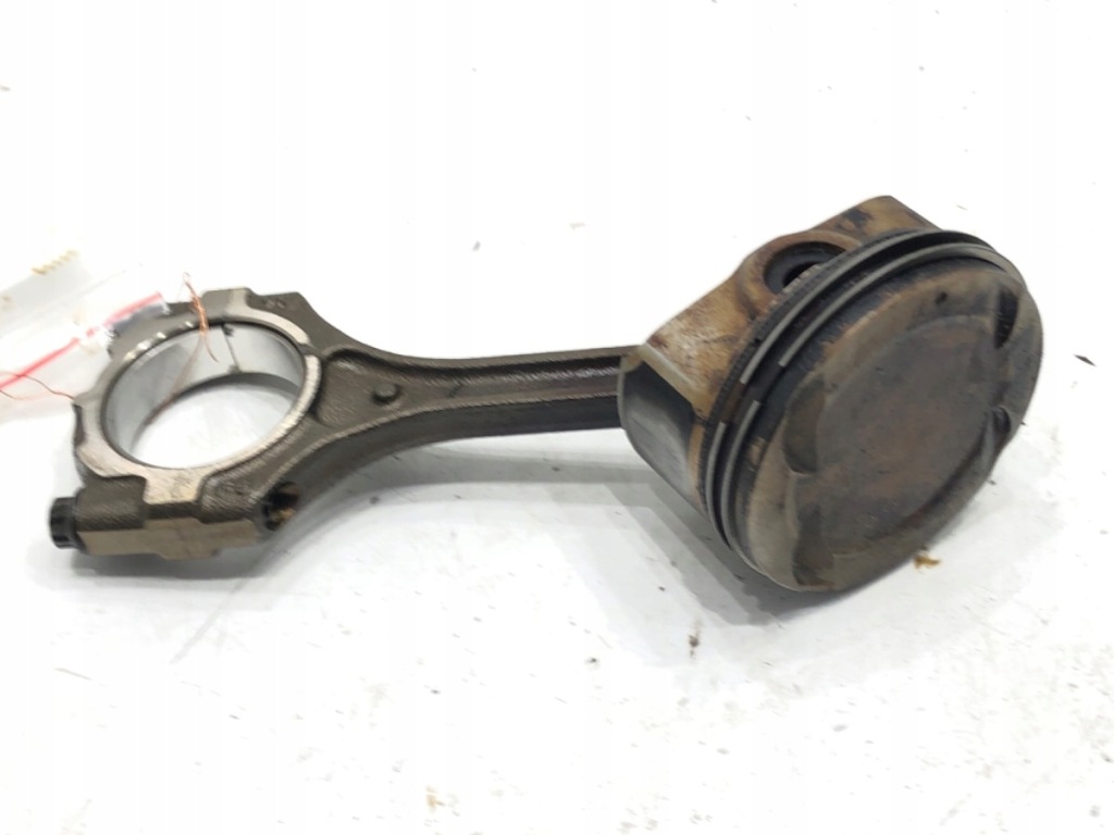 фото №1, Поршень с шатун hyundai elantra v 1.6 132km g4fg