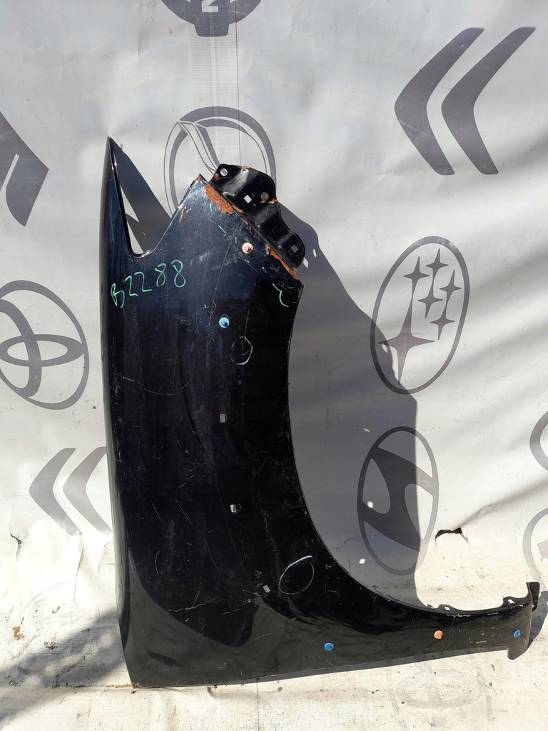 фото №1, Toyota hilux lift 12-15 r. крыло правый передний