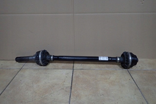 фото №1, Приводной вал правая задняя задняя bmw g20 m340i 8689556