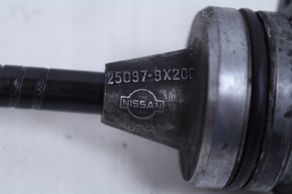 фото №4, Червяк датчик скорости cabstar atleon