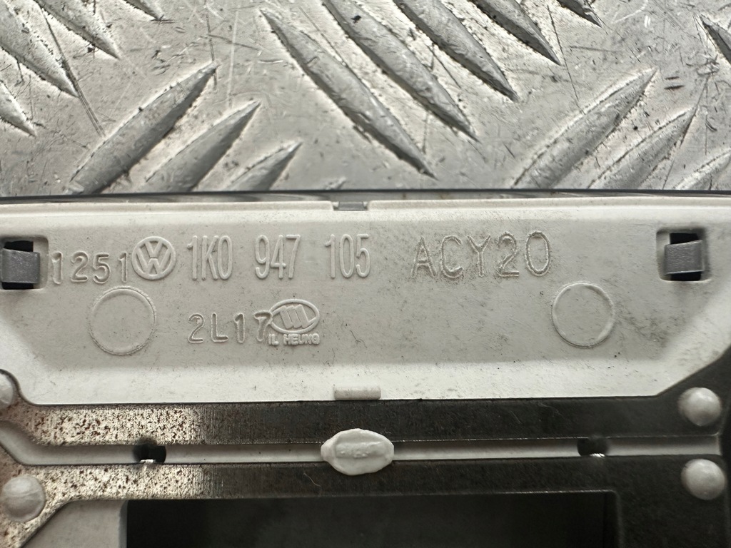 фото №15, Seat leon iii лампа потолочный 1k0947105 1k0947133h