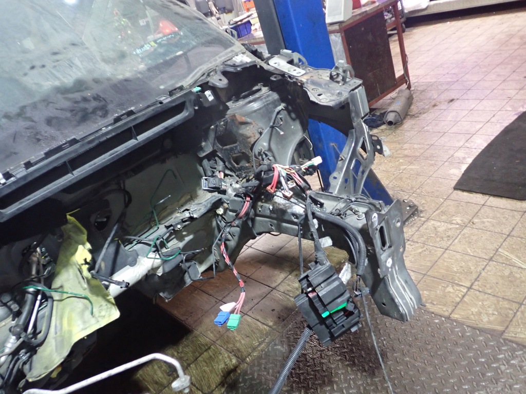 фото №3, Renault modus grand четверть перед левая лонжерон