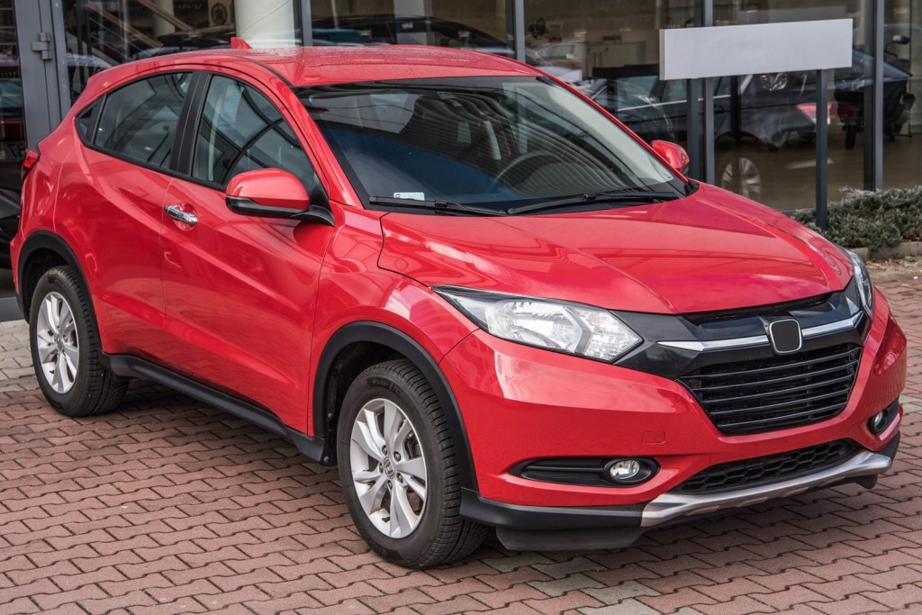 фото №2, Honda hr-v ii ru 2015-2018 решётка противотуманной фары правая 71105t7jh00