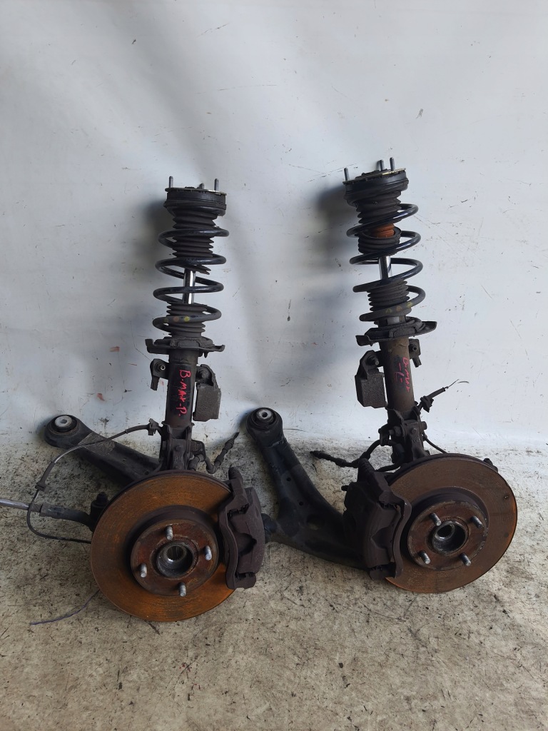 фото №1, Ford b-max 12- macpherson поворотний кулак права 1.0