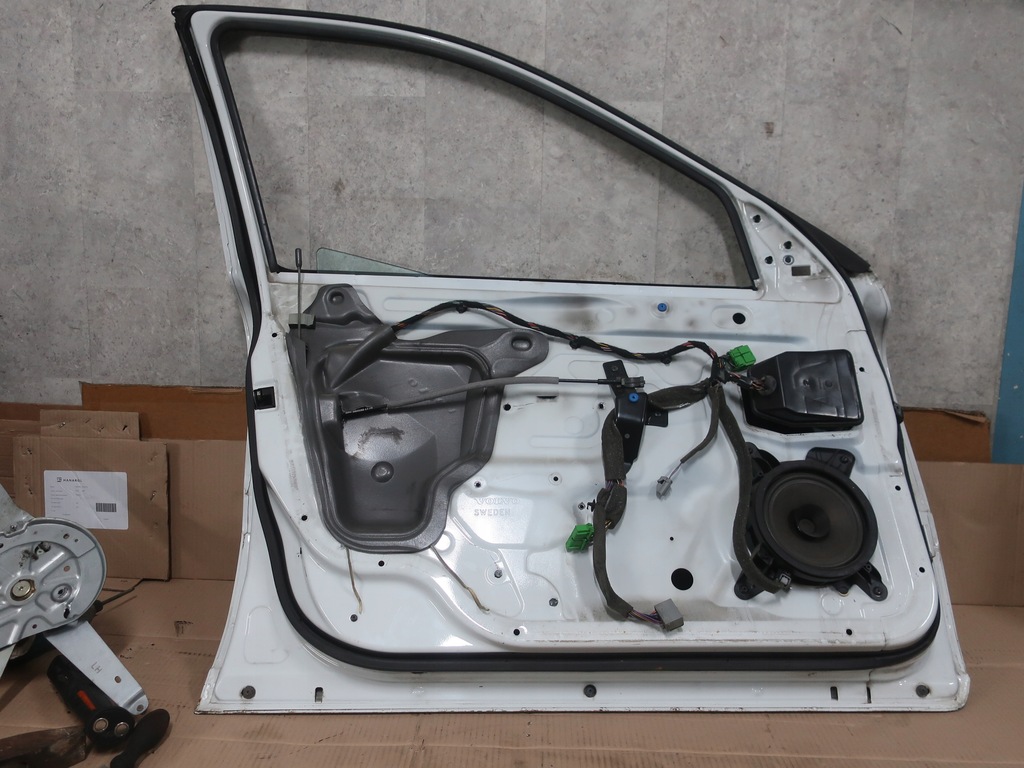 фото №6, Volvo s60 i fl lift дверь левая перед 614-46 04-08r