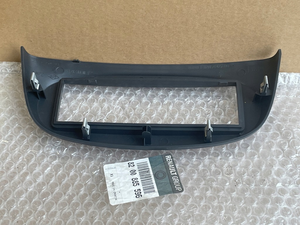 фото №2, Renault twingo ii рамка защита радио