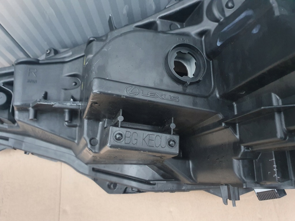 фото №10, Lexus nx ii 21- лампа передня права full led