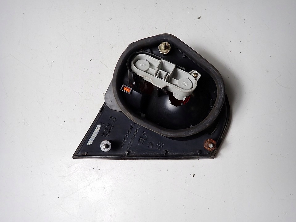 фото №7, Лампа задня права кришки mitsubishi carisma 96r 94