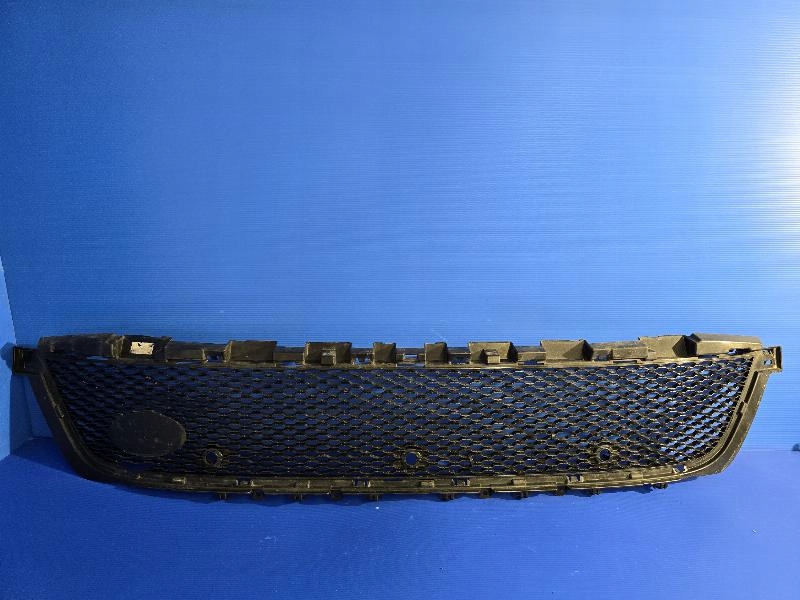 фото №1, Land range rover velar l550 решётка бампера передняя перед средняя