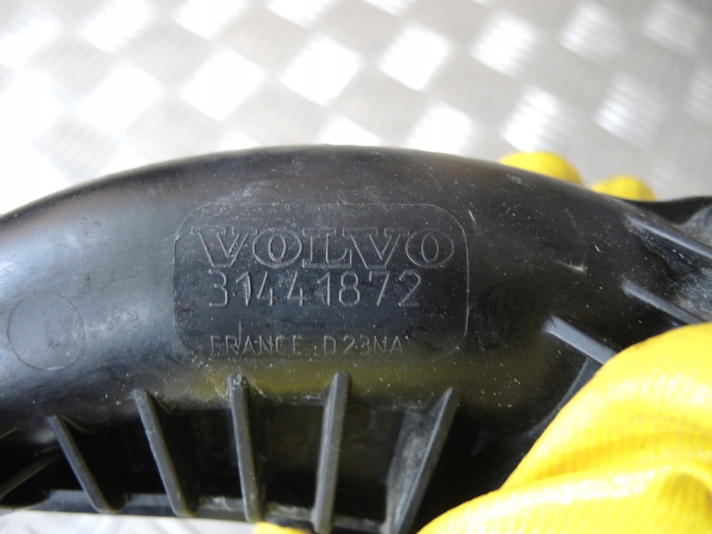 Volvo xc60 d5 труба інтеркулер повітря 31441872 Доставка