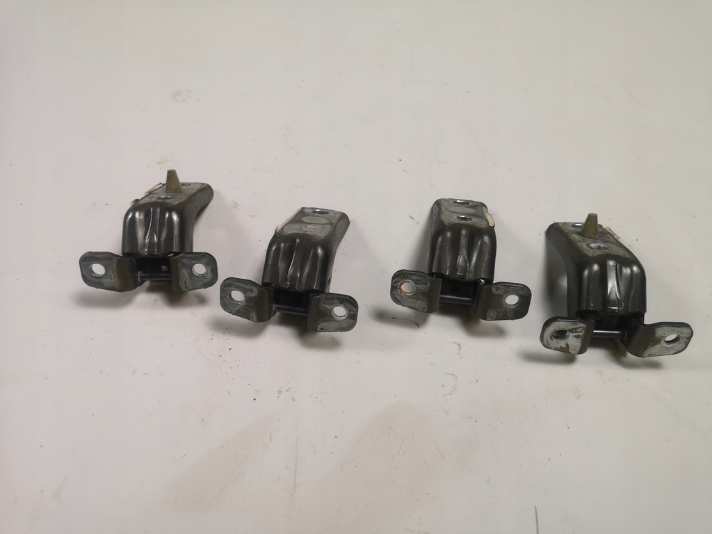 фото №6, Петлі двері ліва праве ford mustang 2010-2014