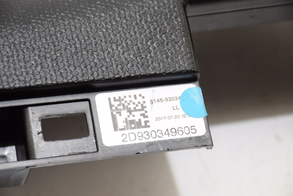 фото №15, Bmw i3 i01 / i3 i01 lci защита нижняя часть панели приборной панели