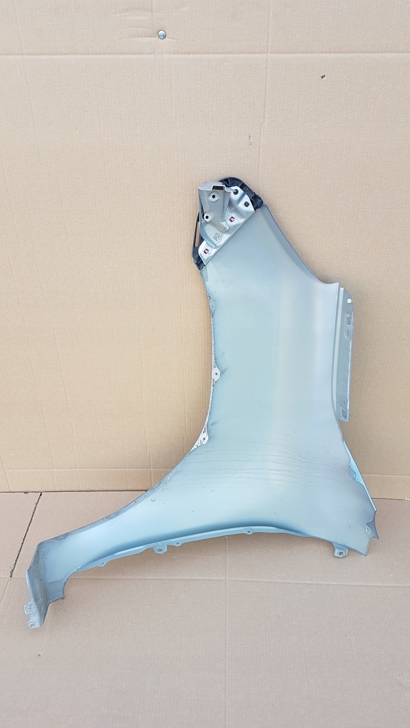 фото №14, Крыло перед правый toyota hilux 8 viii