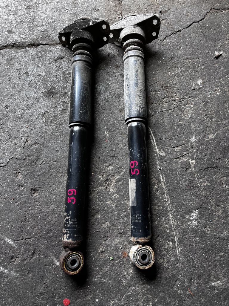 Купить 59 audi a3 8p амортизатор задняя задний 1k0513029hm