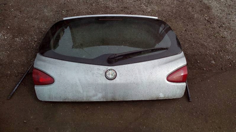 фото №1, Крышка багажника задняя задняя alfa romeo 147