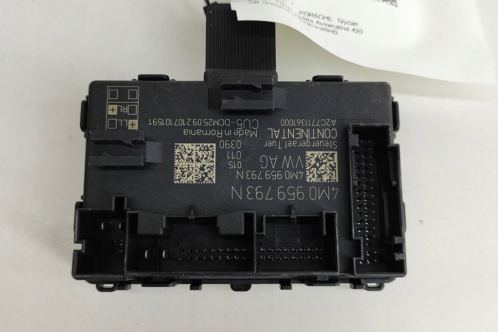 фото №7, Porsche taycan cross turismo передняя левая блок управляющий двери 4m0