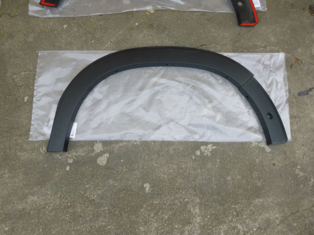 фото №7, Dacia duster ii 2 17- молдинг na крила перед задня